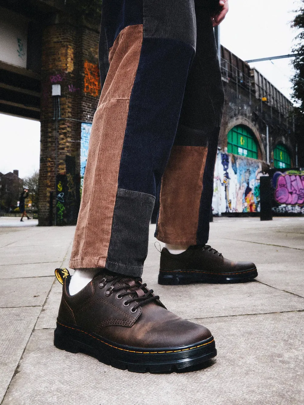 DR MARTENS MENS DR MARTENS REEDER LEATHER CRAZY HORSE