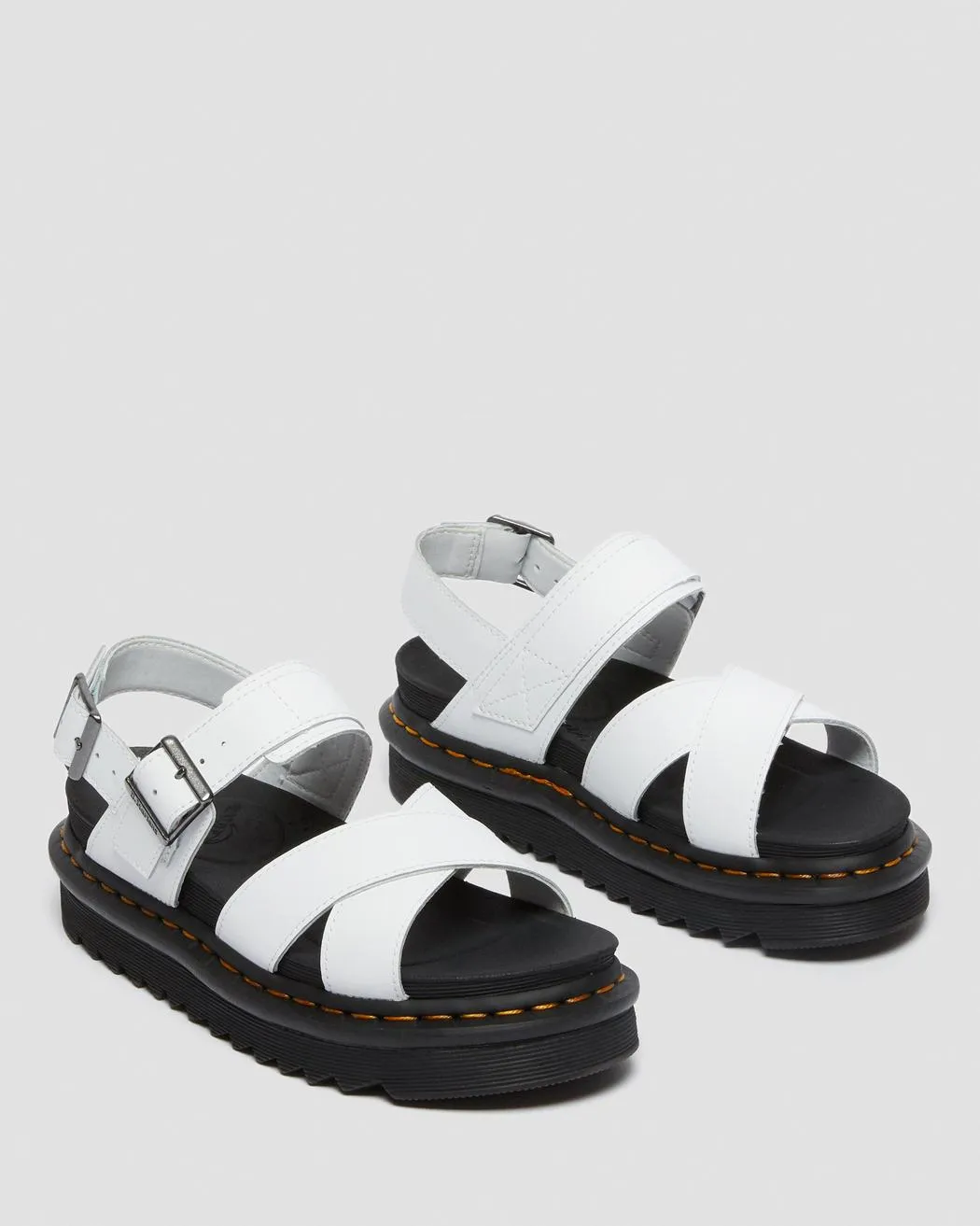 Dr Martens- Voss II, White Hydro