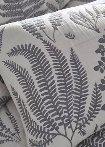 Freemans Home Maybelle Matelassé Duvet Cover Set | Kaleidoscope