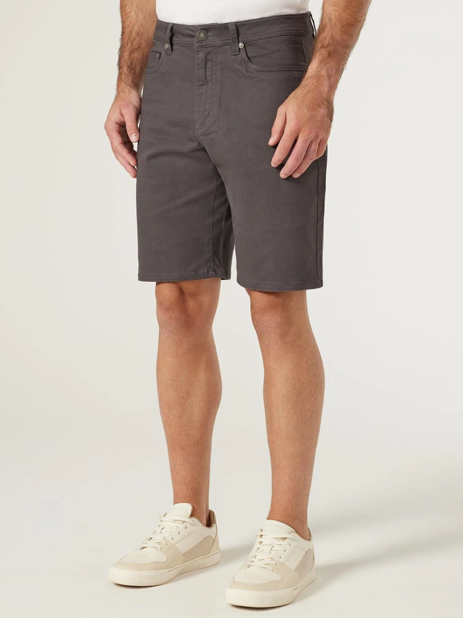 Milton 5 Pocket Short