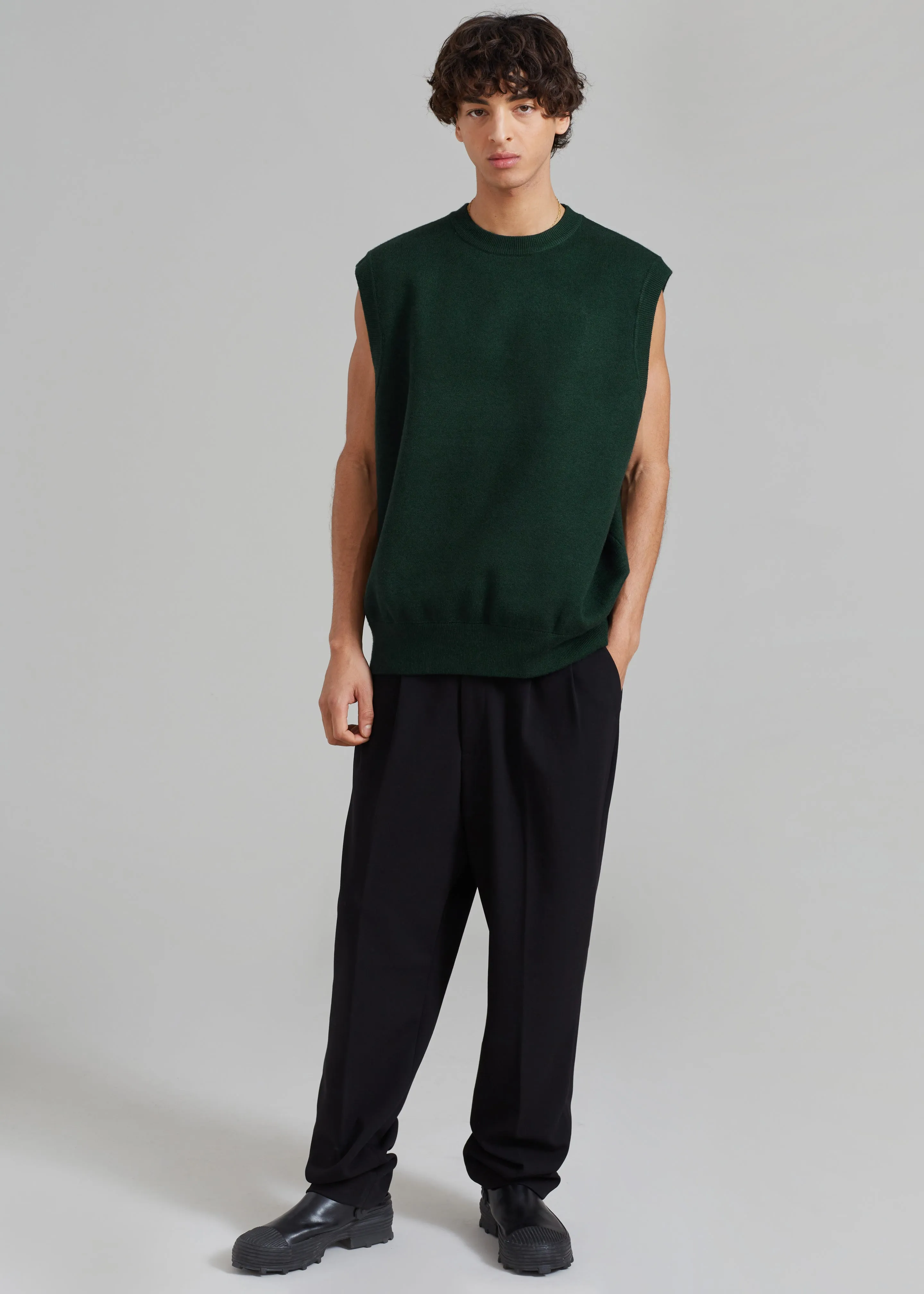 Owen Knit Vest - Forest Green