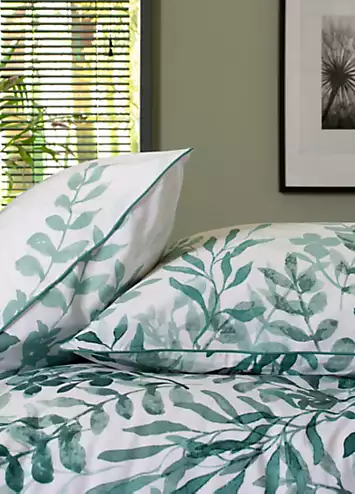 The Lyndon Company All Grown Up Leaf Scene 180 Thread Count Cotton Duvet Cover Set | Kaleidoscope