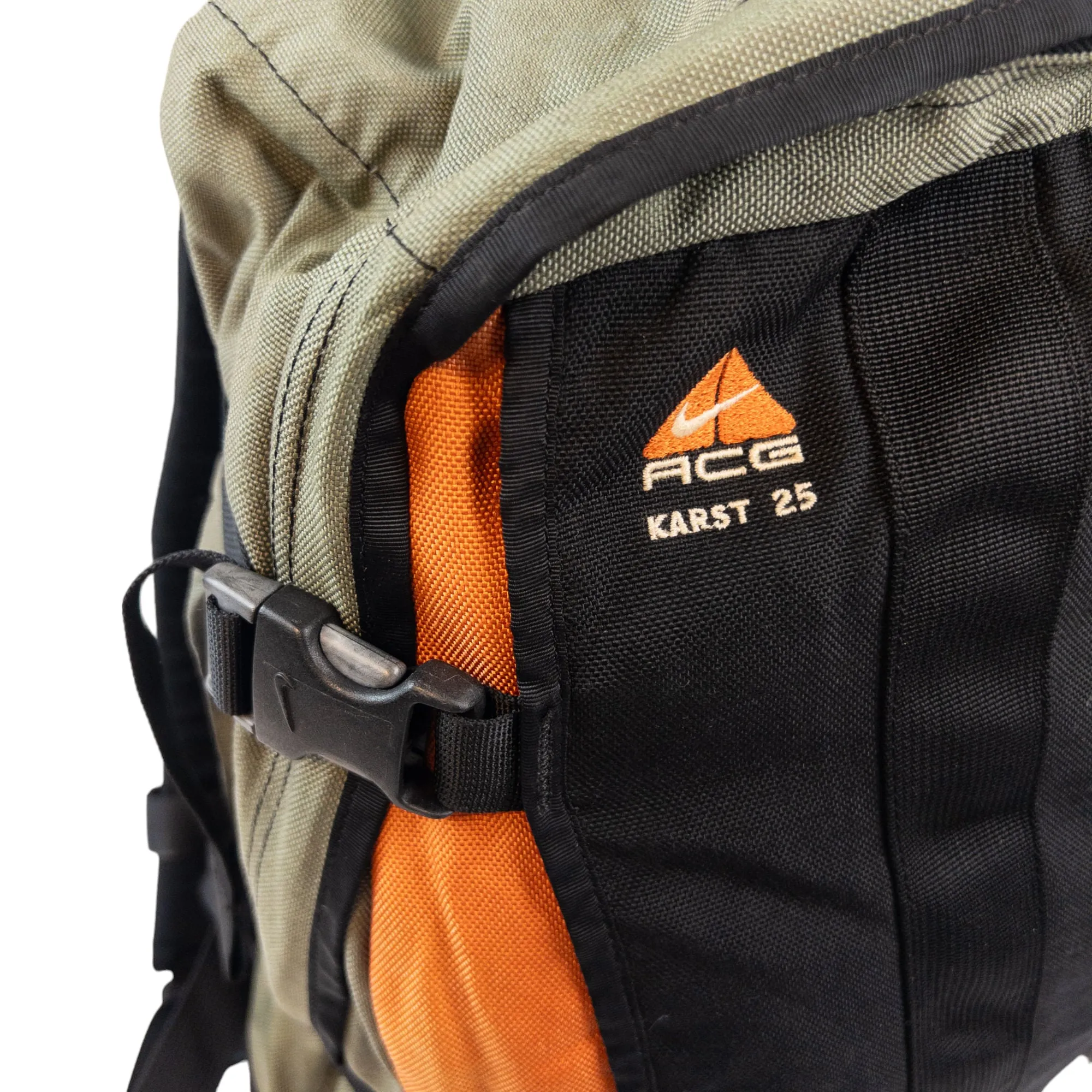 Vintage Nike ACG Karst 25 Backpack | Second Wave Vintage